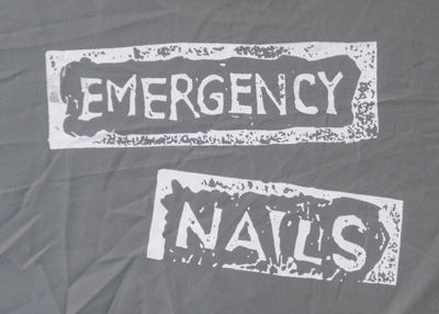 emergency_nails_logo